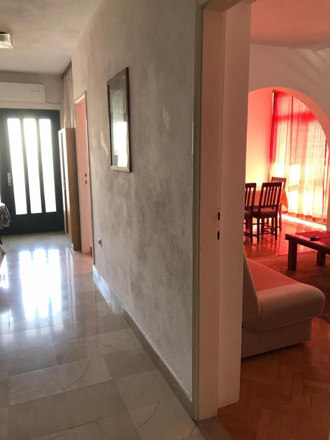 Apartman Covic Makarska Bagian luar foto
